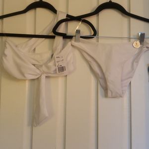 Super-sexy, one shouldered bikini, with front knot